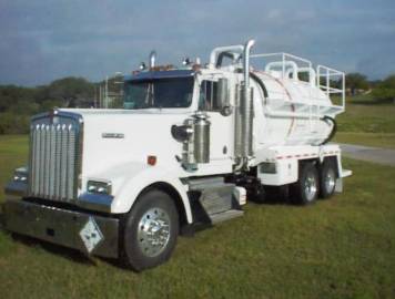 BiGTruckPartsUSA.com custom built-to-order vacuum truck and pump packages