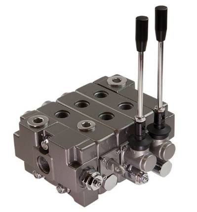 Do You Need a Flow Control Valve in a Hydraulic Wet Kit Setup?
